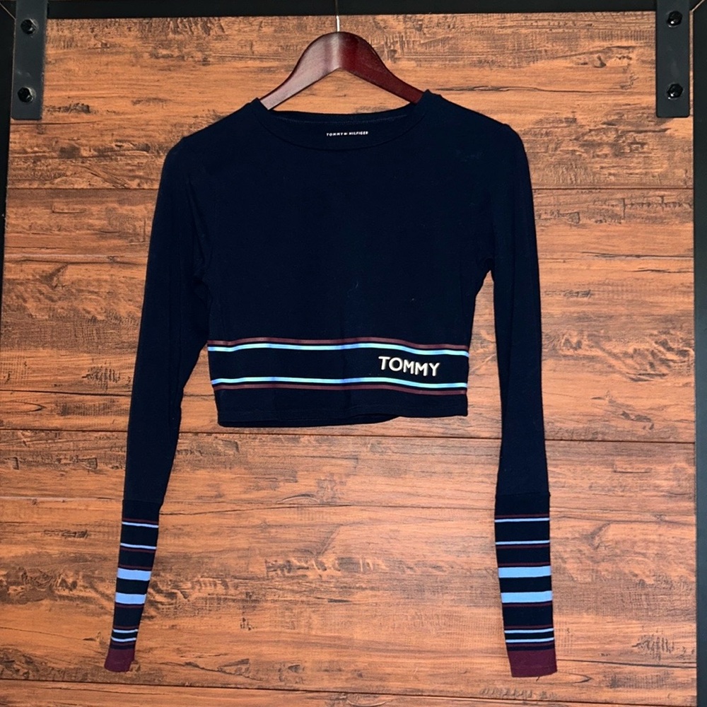 Tommy Hilfiger size small